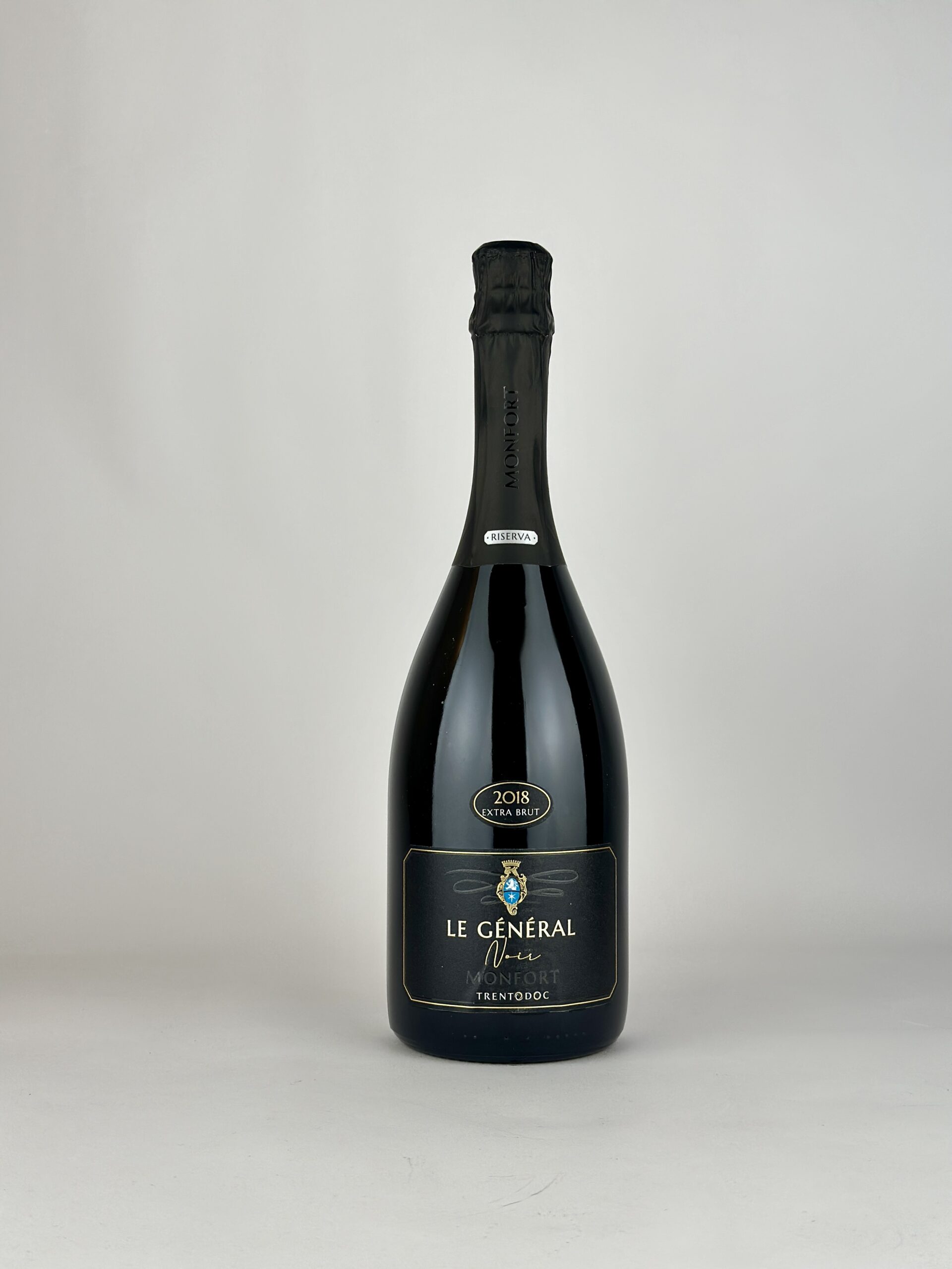 IMG_1482 TRENTODOC EXTRA BRUT RISERVA LE GENERAL NOIR 2018